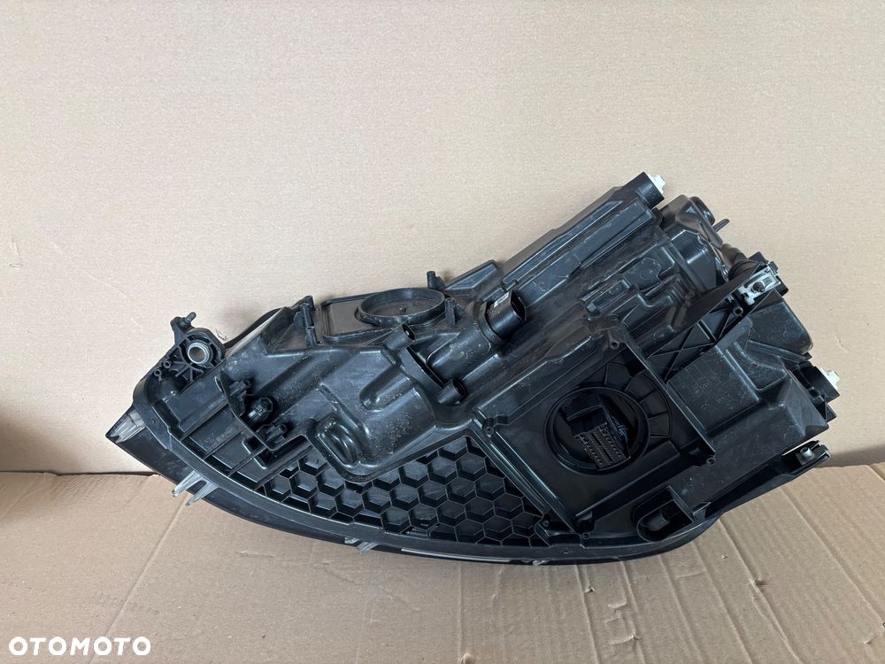 Volkswagen Golf VII Lampa przednia full led 5G1941036 - 5