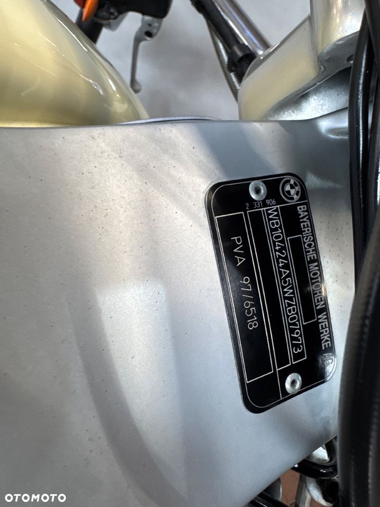 BMW R - 35