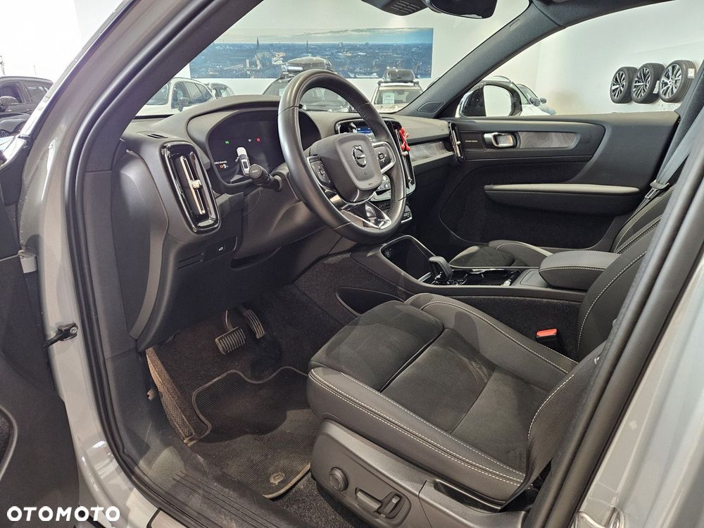 Volvo XC 40 - 20