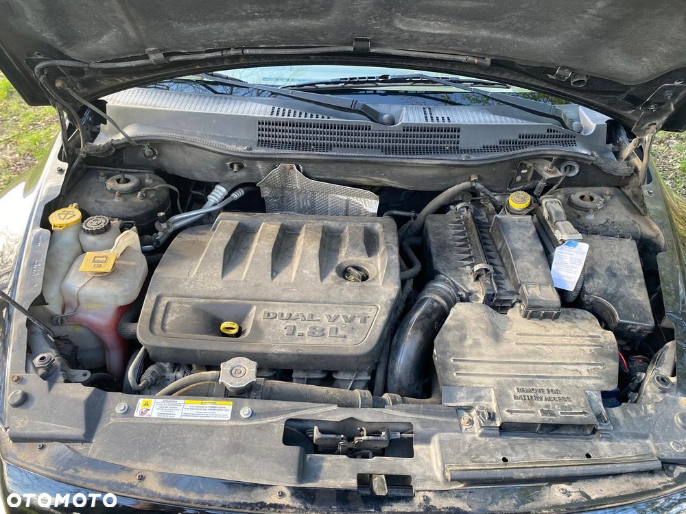 Dodge Caliber - 23