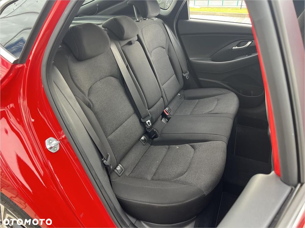 Hyundai i30 1.0 T-GDI Smart DCT - 21