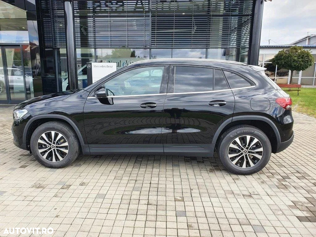 Mercedes-Benz GLA 200 d 4MATIC Aut. - 4