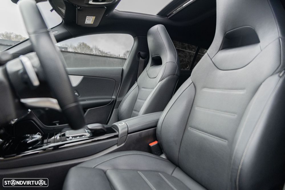 Mercedes-Benz CLA 200 - 56