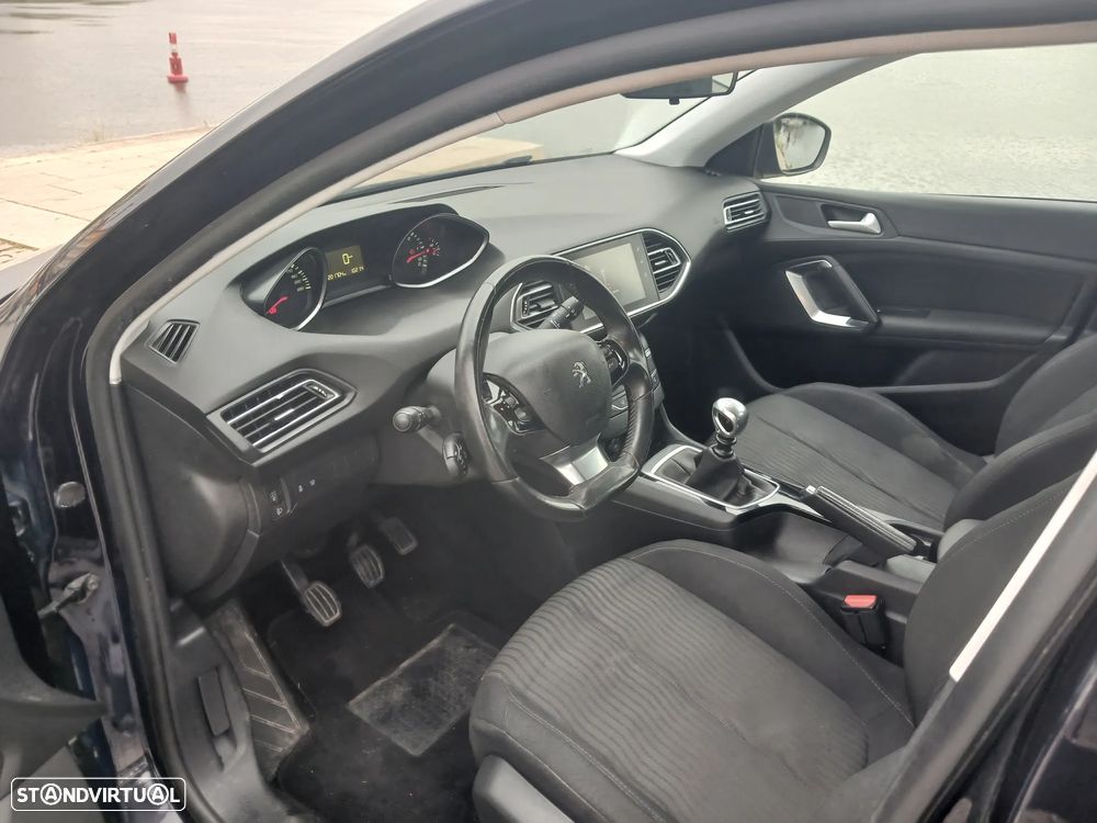 Peugeot 308 SW BlueHDi 120 Stop & Start Style - 12