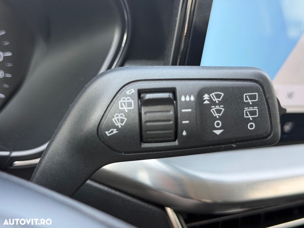 FORD Focus 2022 — imagine 33
