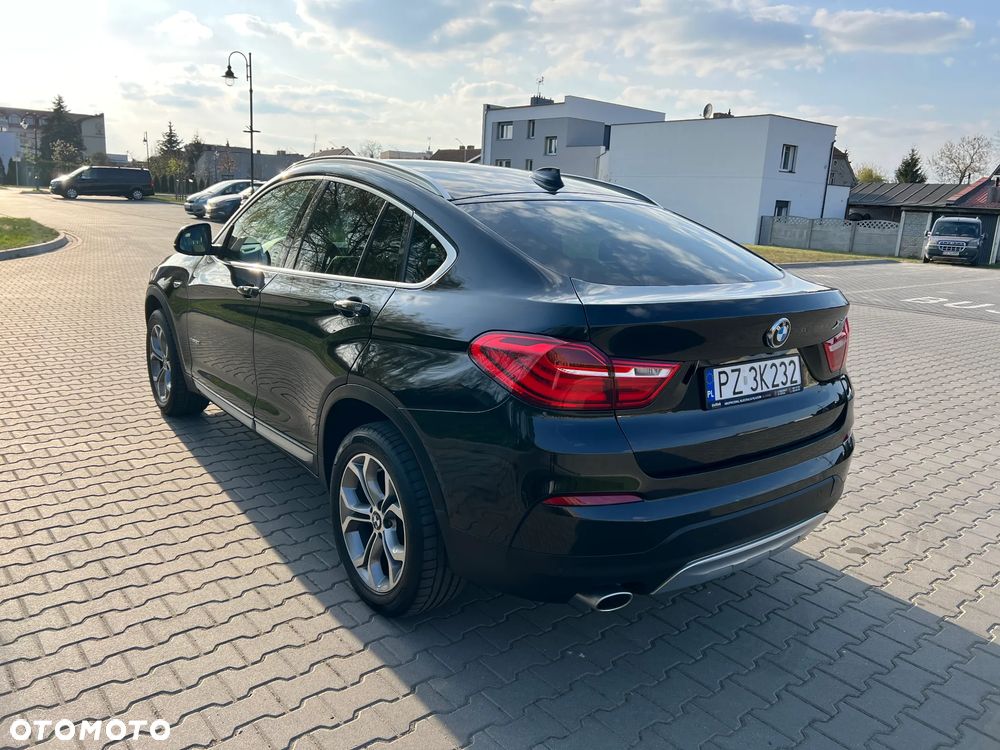 BMW X4 xDrive20d xLine - 4