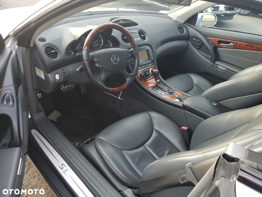 Mercedes-Benz SL 500 7G-TRONIC - 9