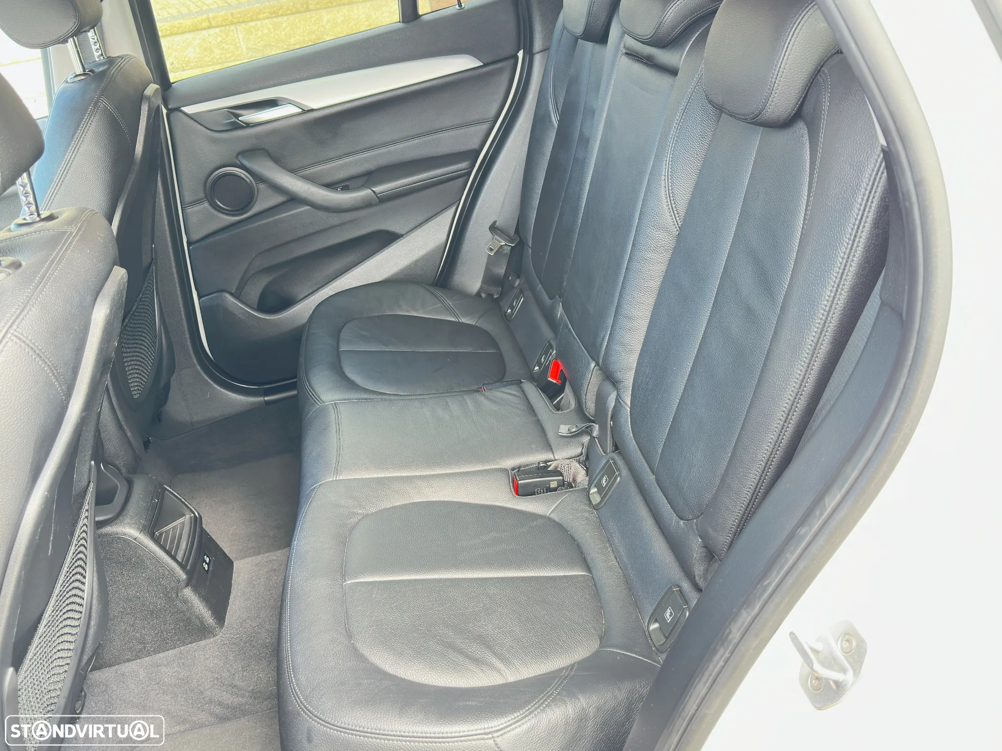 BMW X1 16 d sDrive Auto - 13