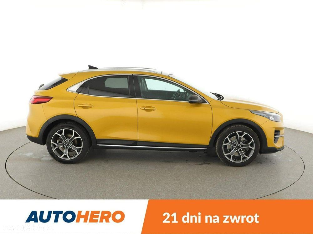 Kia XCeed 1.6 T-GDI OPF DCT7 PLATINUM EDITION - 9