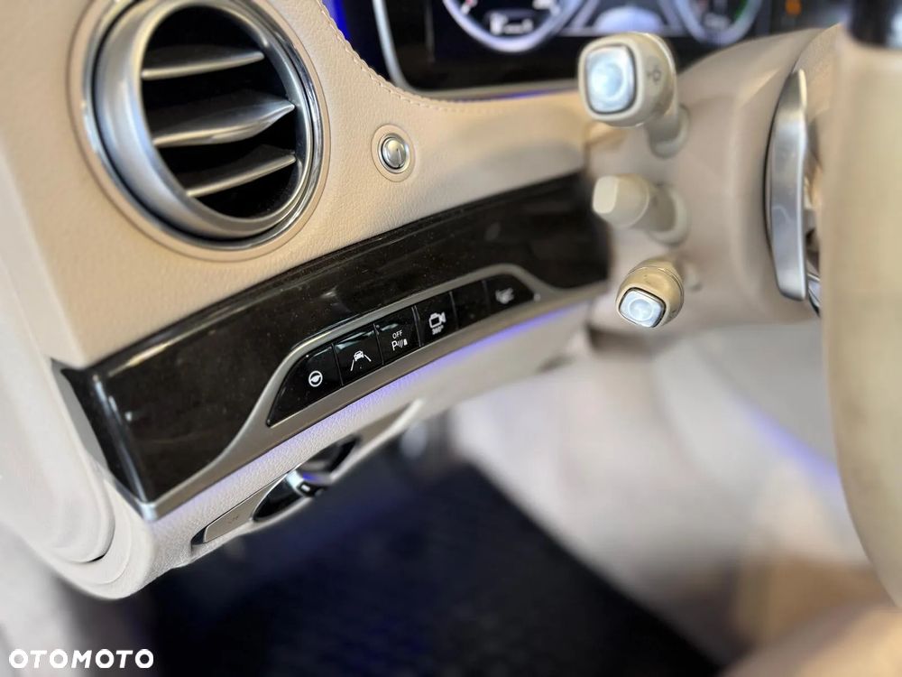 Mercedes-Benz Klasa S 400 4Matic 7G-TRONIC - 20