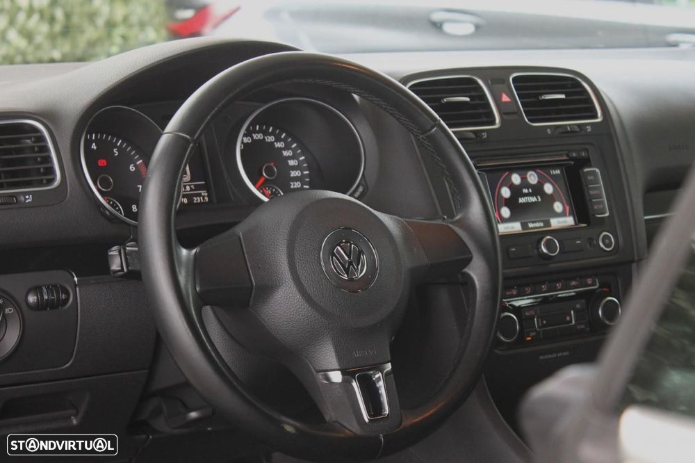 VW Golf Cabriolet 1.2 TSI BlueMotion - 28