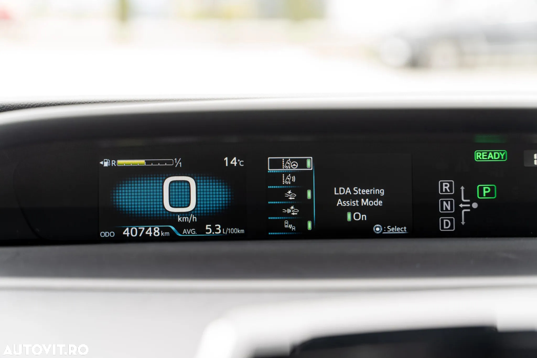 Toyota Prius Hybrid Comfort - 25