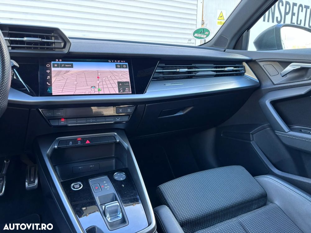 Audi A3 30 TFSI S tronic sport - 23