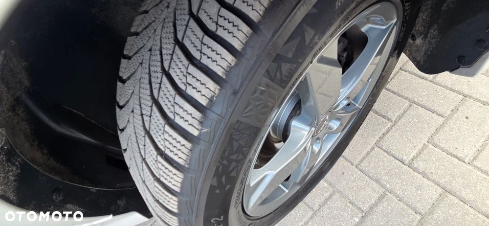 Ford Kuga 2.0 TDCi 4x4 Titanium - 23