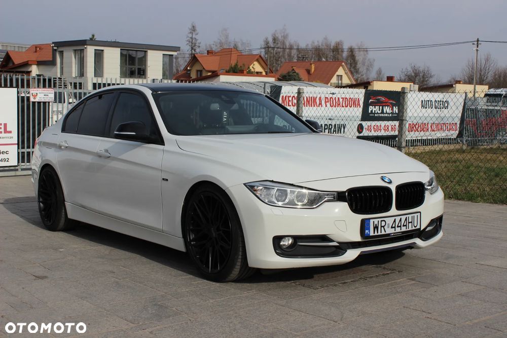 BMW Seria 3 320i xDrive Sport-Aut - 1