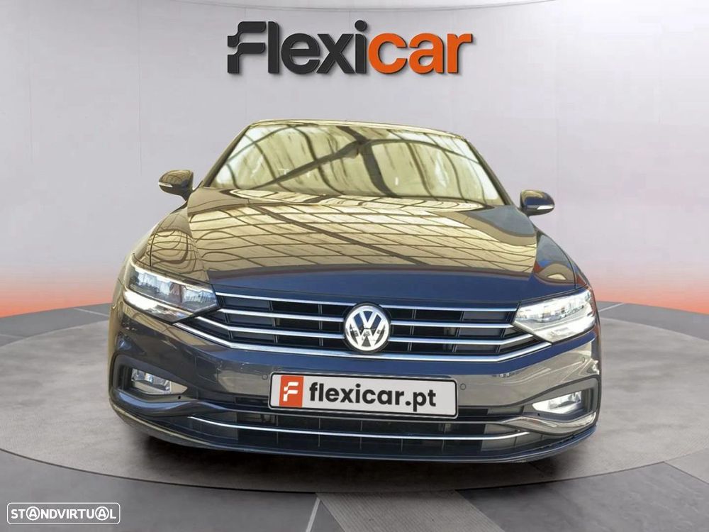 VW Passat 1.6 TDI Business DSG - 2