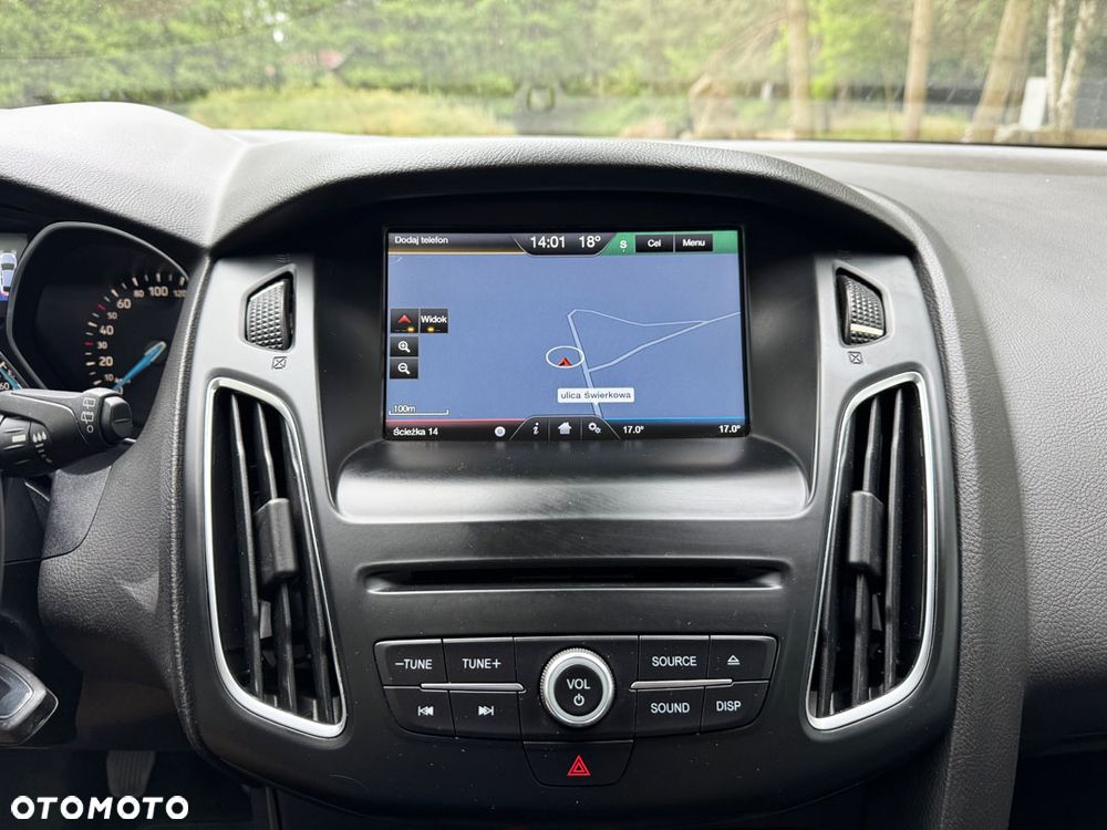 Ford Focus - 25