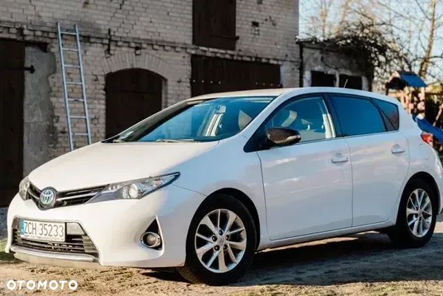 Toyota Auris 1.4 D-4D Comfort - 2