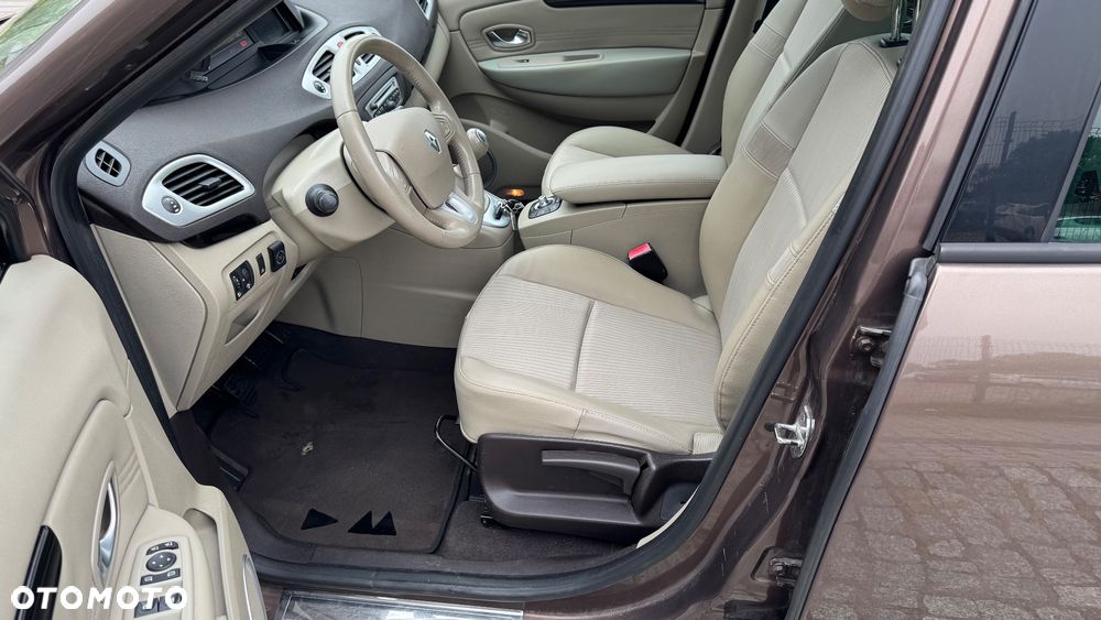 Renault Grand Scenic TCe 130 Dynamique - 8