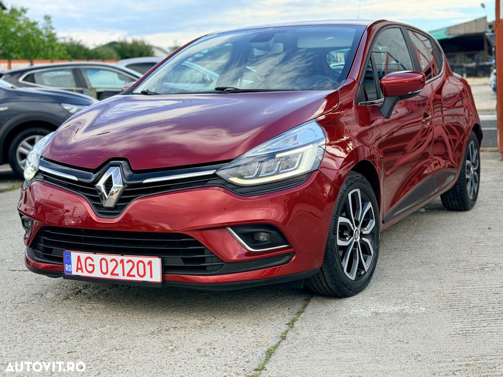 Renault Clio - 1