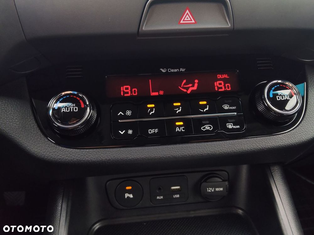 Kia Sportage 1.7 CRDI 2WD Spirit - 31