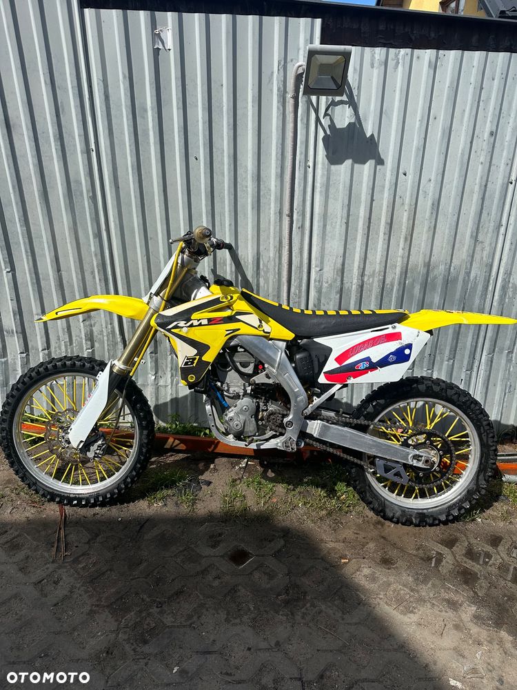 Suzuki RM-Z - 6