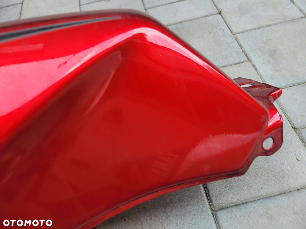 Bak, zbiornik paliwa Honda VT 500E - 10