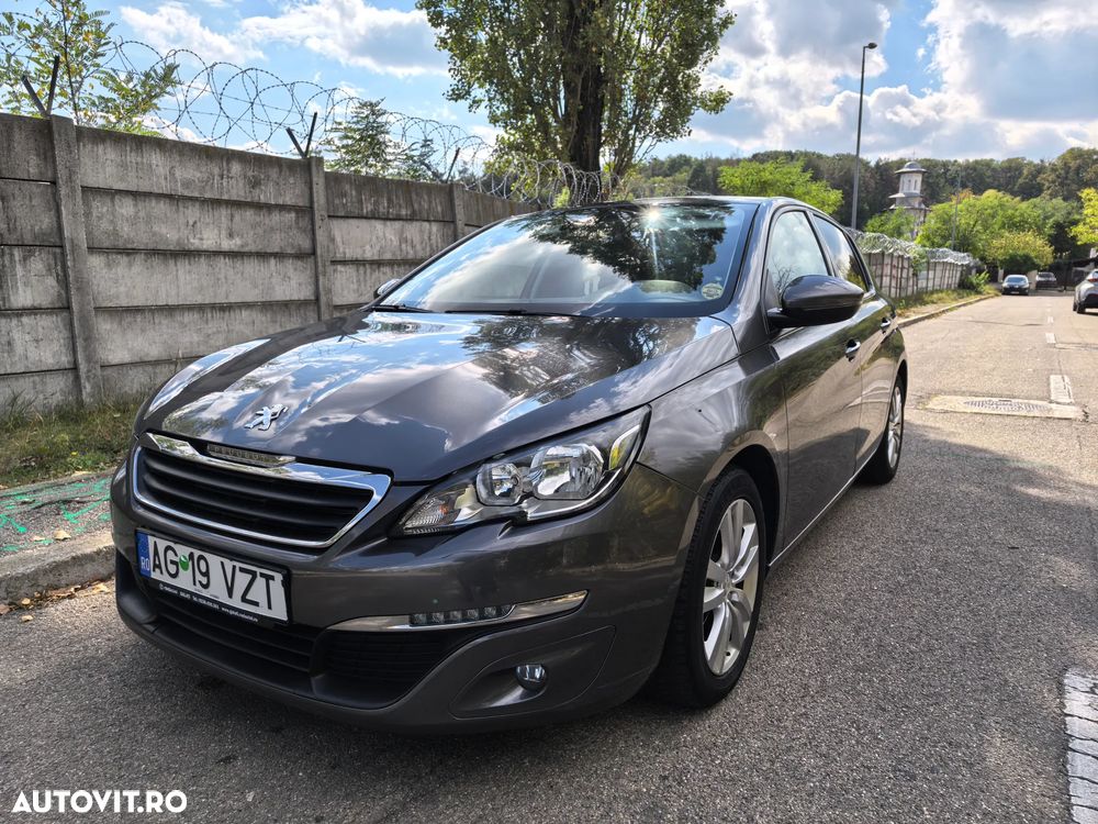 Peugeot 308 1.2 L PureTech Turbo Allure - 1