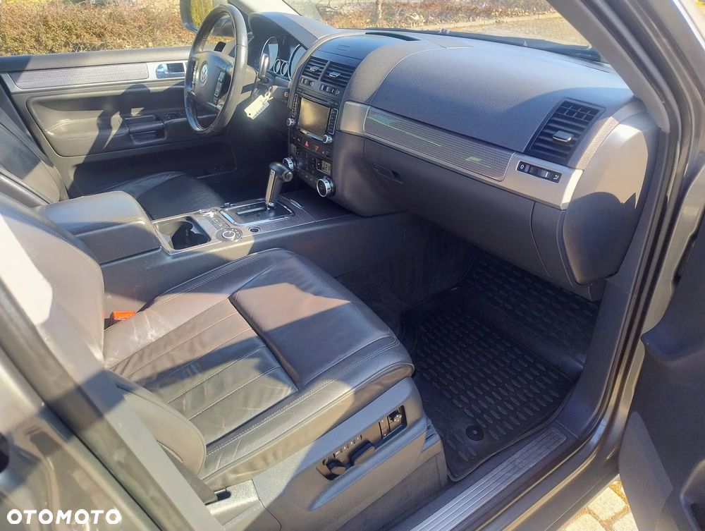 Volkswagen Touareg 5.0 V10 TDI DPF Automatik Exclusive Edition - 16