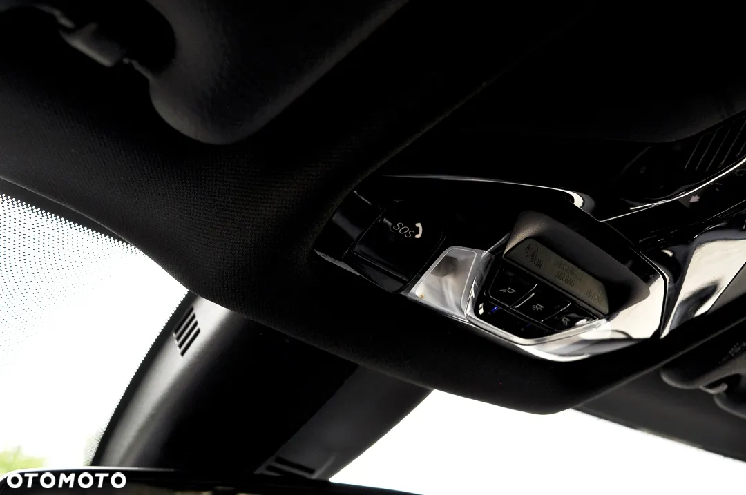 BMW Seria 1 120i M Sport - 31
