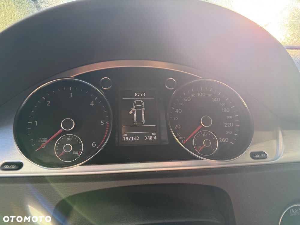 Volkswagen Passat 2.0 TDI Highline R-Style DSG - 7