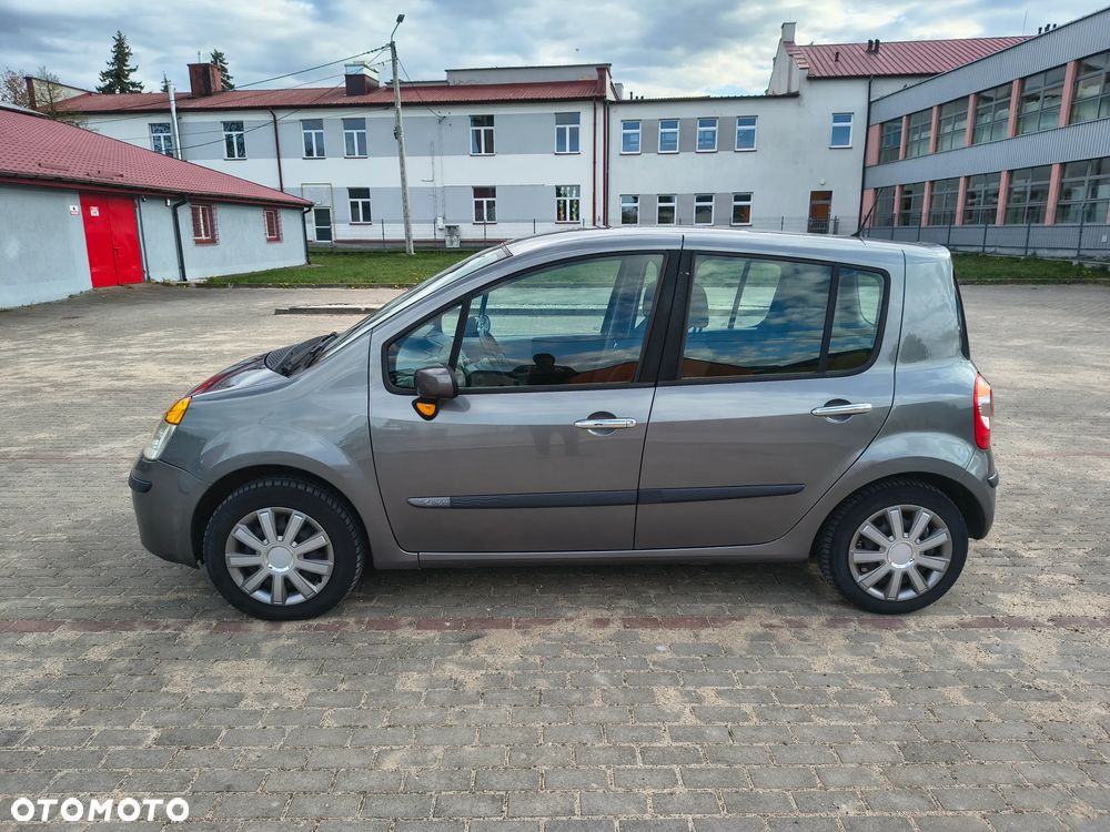 Renault Modus 1.6 16V Privilege - 4