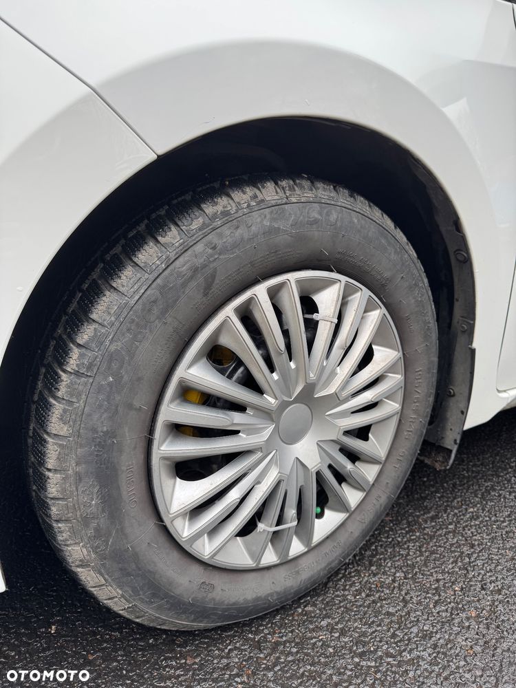 Toyota Corolla 1.4 D-4D Comfort - 14