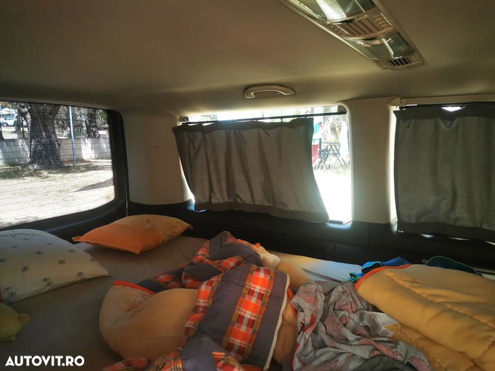 Volkswagen Multivan - 14