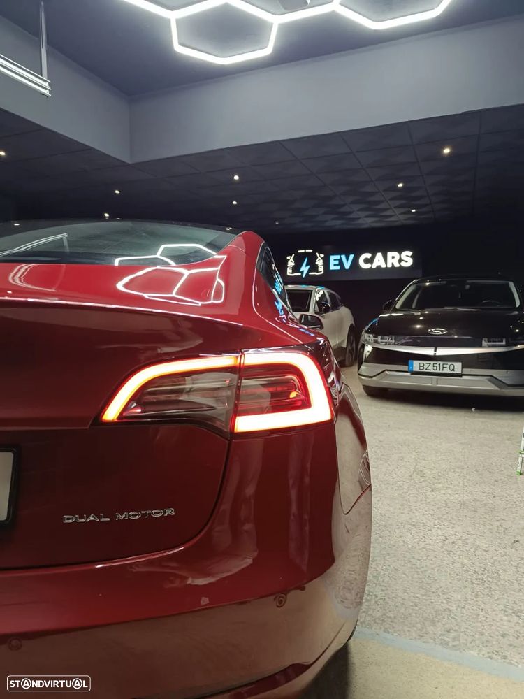 Tesla Model 3 Long-Range Dual Motor AWD - 34