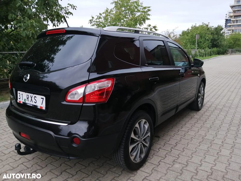 Nissan Qashqai+2 - 3