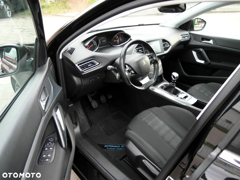 Peugeot 308 PureTech 130 Stop & Start Allure - 21