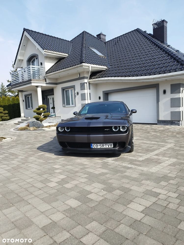 Dodge Challenger - 5
