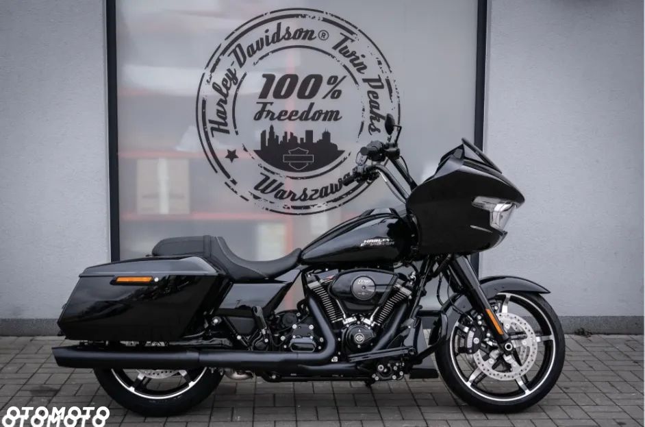 Harley-Davidson Touring Road Glide - 3