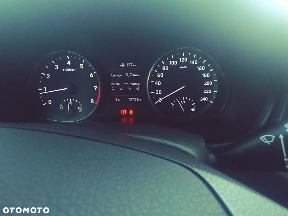 Hyundai i30 1.4 Comfort - 13