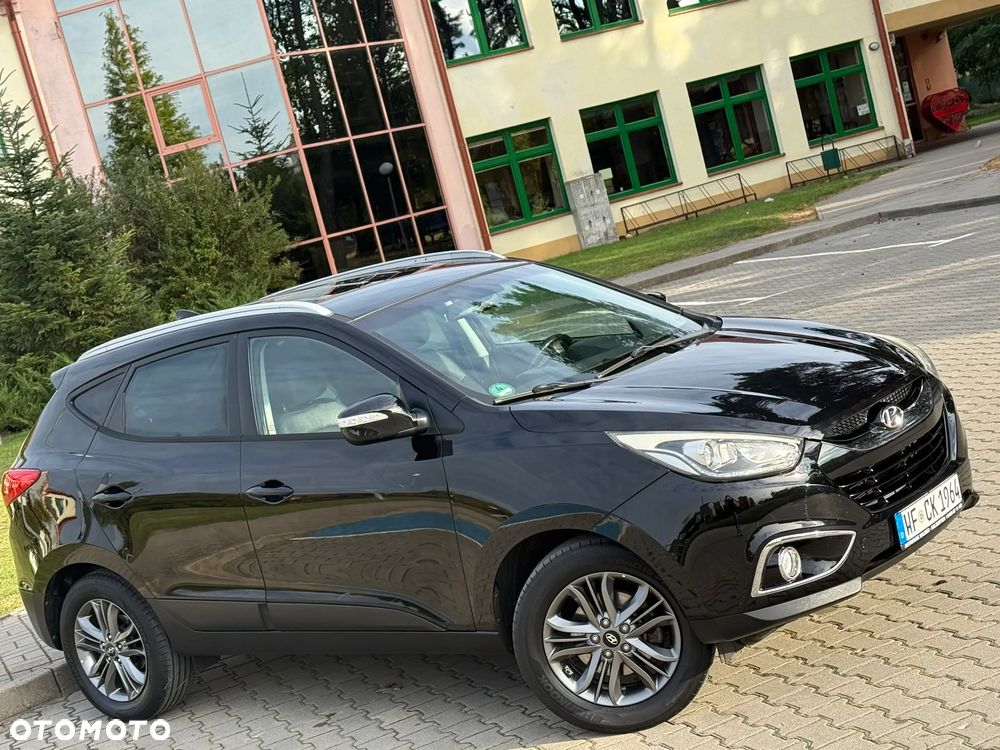Hyundai ix35 1.6 2WD Fifa World Cup Edition - 4