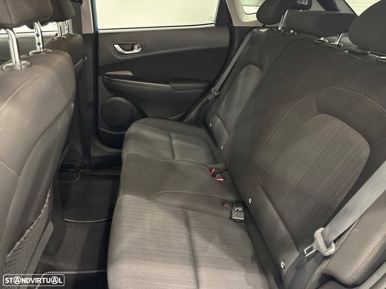 Hyundai Kauai 1.6 GDi HEV Premium - 10