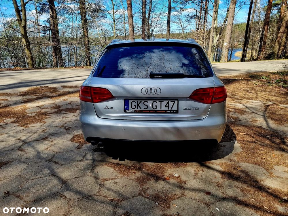 Audi A4 Avant 2.0 TDI DPF Ambiente - 6