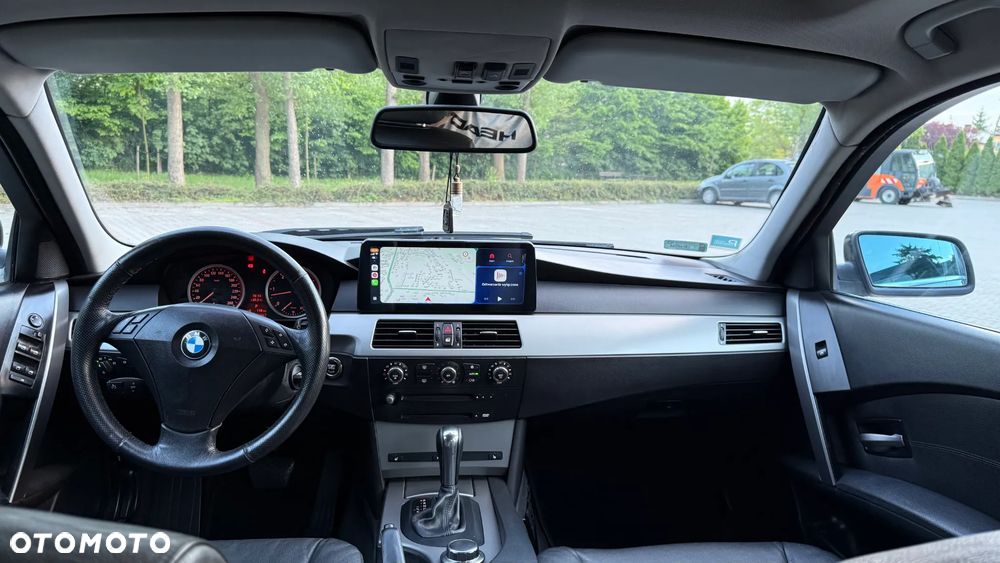 BMW Seria 5 525d - 7
