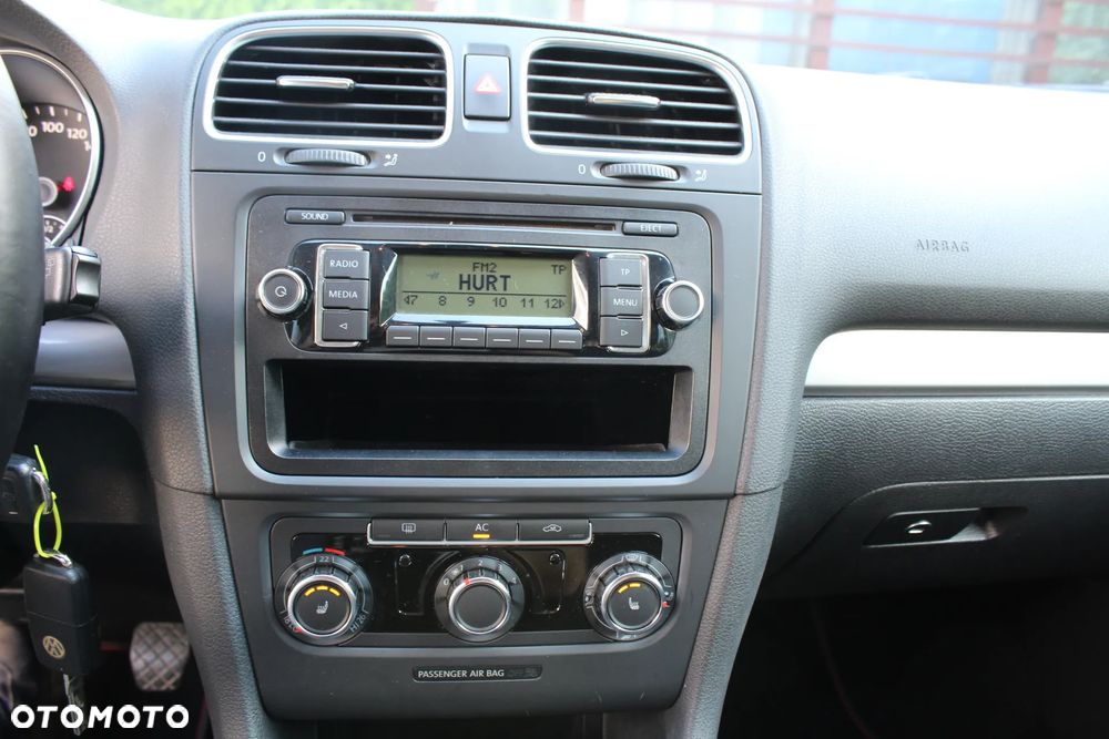 Volkswagen Golf 1.4 Style - 25