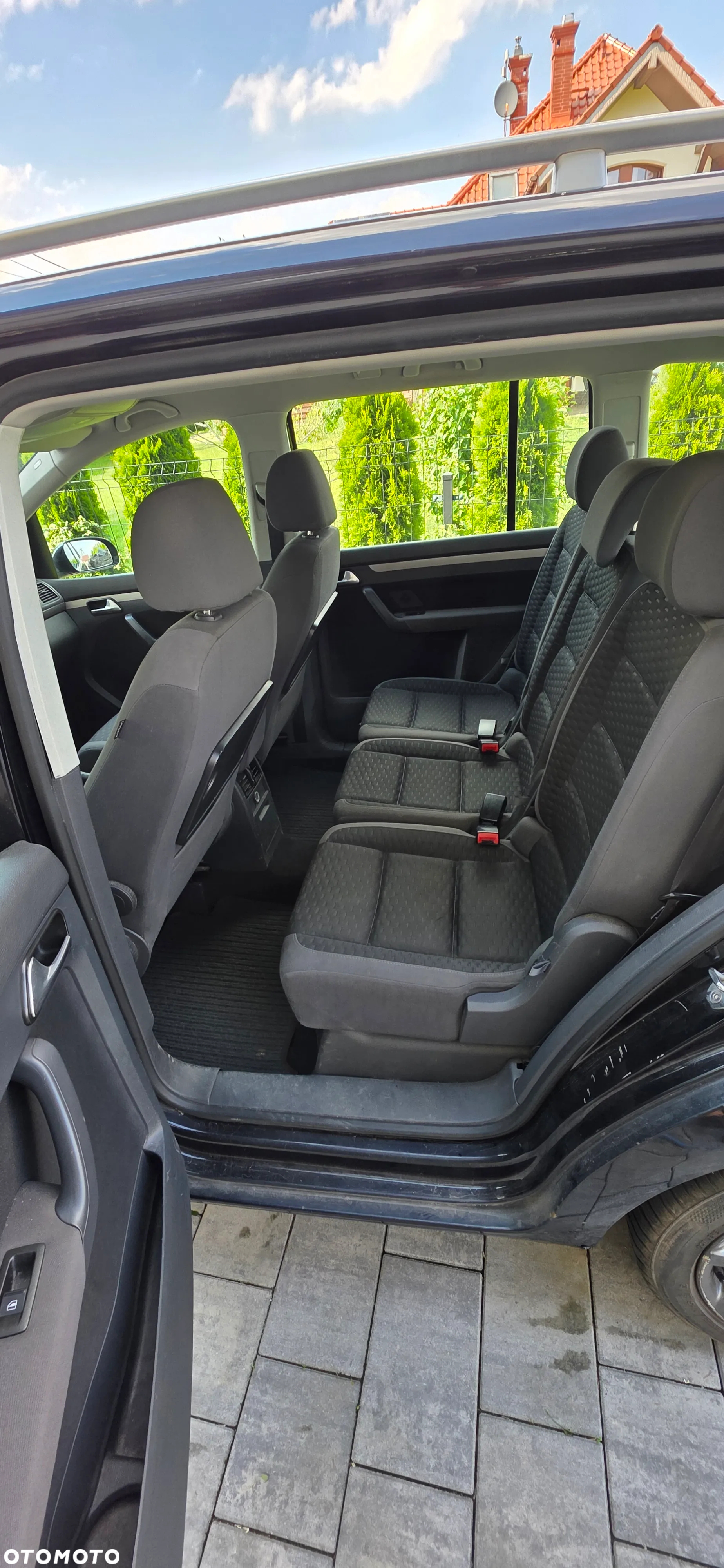Volkswagen Touran - 7