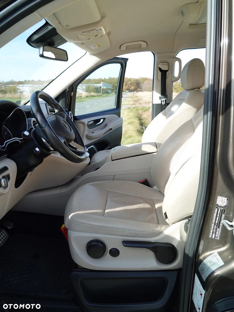 Mercedes-Benz Klasa V 250 d 4-Matic Avantgarde 7G-Tronic (d³ugi) - 17