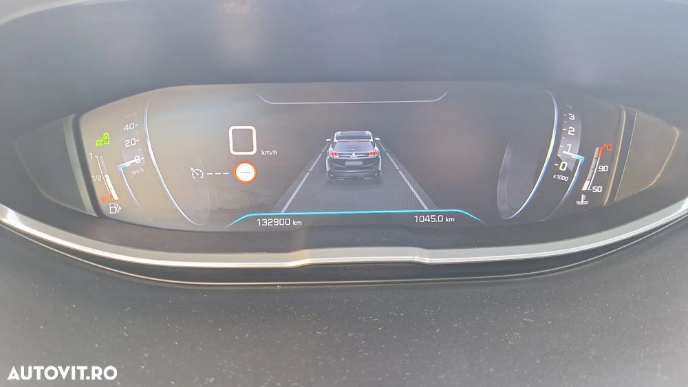 Peugeot 3008 1.2 PureTech Turbo S&S Allure - 11