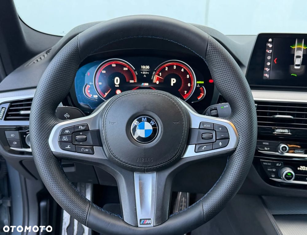 BMW Seria 5 540i xDrive GPF M Sport sport - 13