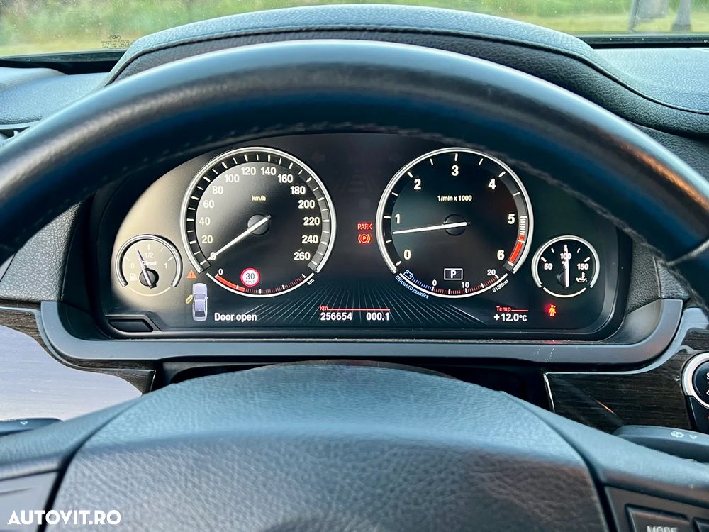 BMW Seria 7 730d - 6